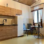 Guest house Zeleny Grunt 4*