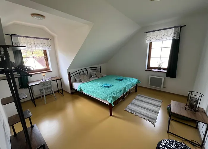 Zeleny Grunt 4* Drinov (Central Bohemian)